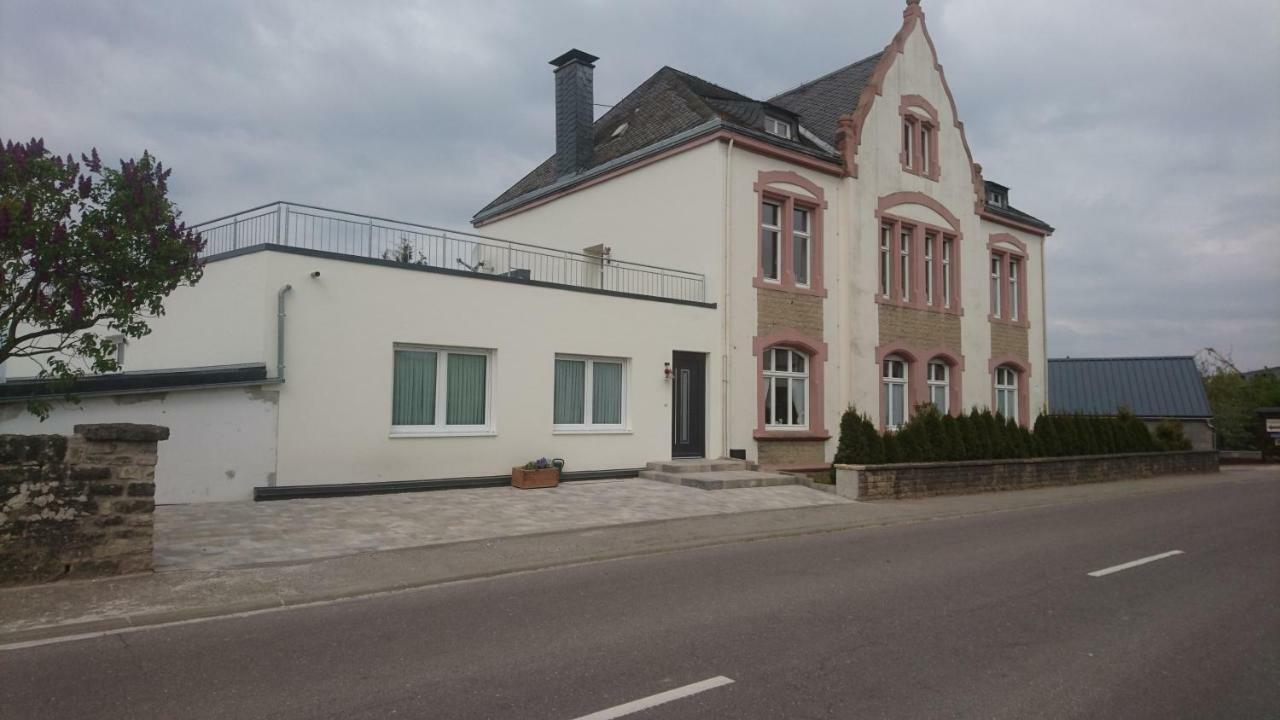 Weingut Edwin Pauly Apartment Palzem Exterior foto