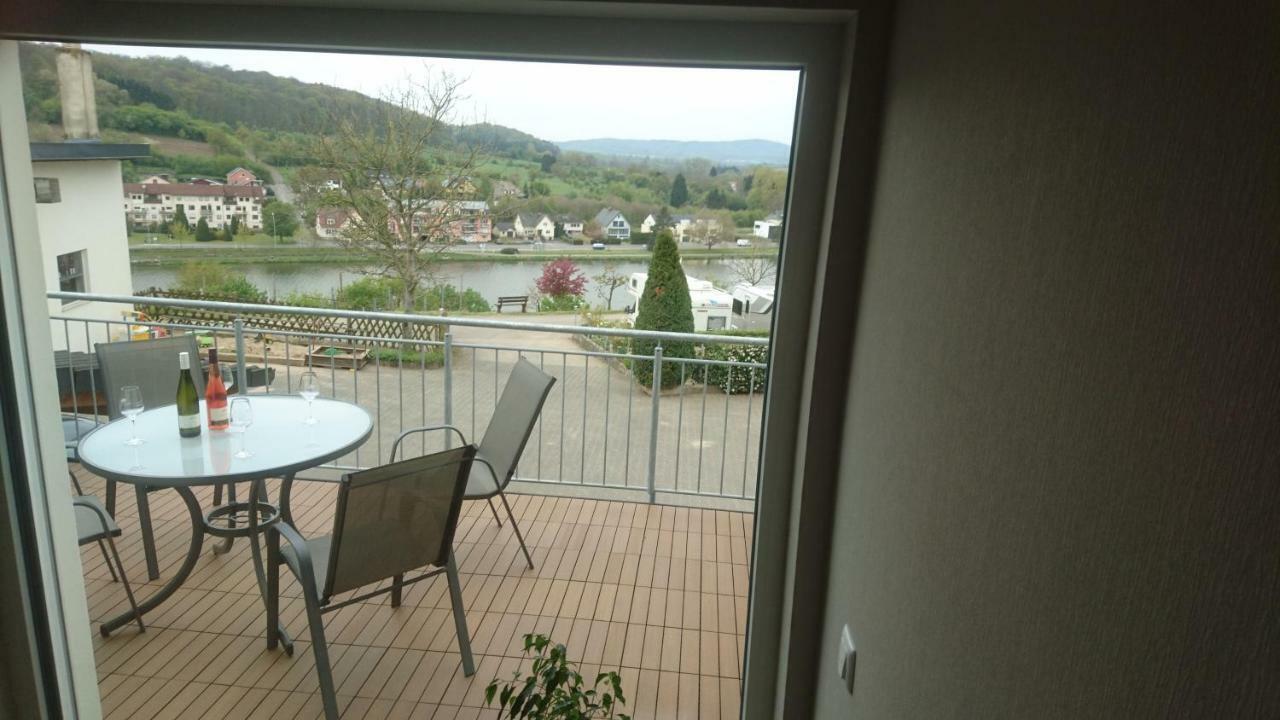 Weingut Edwin Pauly Apartment Palzem Exterior foto